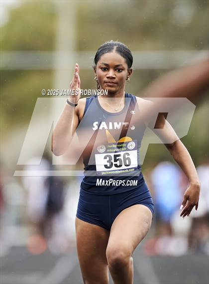 Thumbnail 2 in Lewis James Invitational (100m) photogallery.