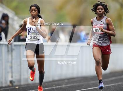 Thumbnail 3 in Lewis James Invitational (100m) photogallery.