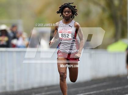 Thumbnail 1 in Lewis James Invitational (100m) photogallery.