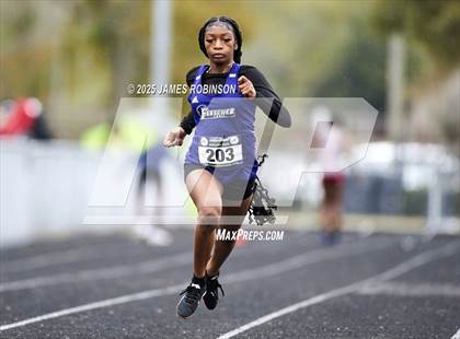 Thumbnail 2 in Lewis James Invitational (100m) photogallery.