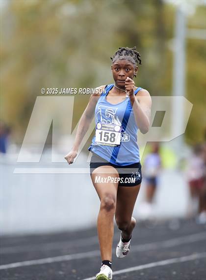Thumbnail 1 in Lewis James Invitational (100m) photogallery.