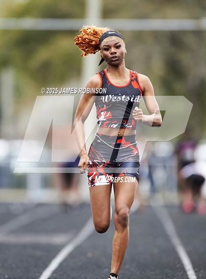 Thumbnail 2 in Lewis James Invitational (100m) photogallery.