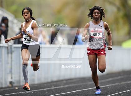 Thumbnail 3 in Lewis James Invitational (100m) photogallery.