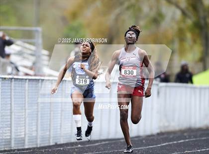 Thumbnail 3 in Lewis James Invitational (100m) photogallery.