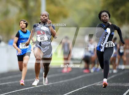Thumbnail 2 in Lewis James Invitational (100m) photogallery.