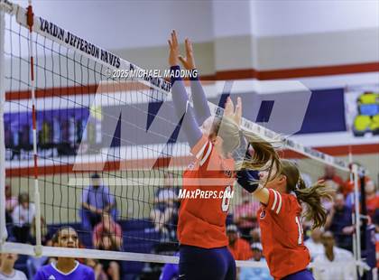 Thumbnail 1 in Shepherd @ Hardin-Jefferson photogallery.