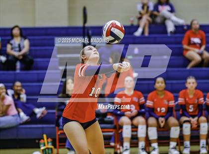 Thumbnail 1 in Shepherd @ Hardin-Jefferson photogallery.