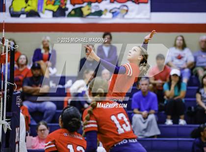 Thumbnail 2 in Shepherd @ Hardin-Jefferson photogallery.