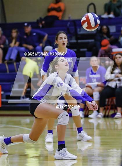Thumbnail 1 in Shepherd @ Hardin-Jefferson photogallery.