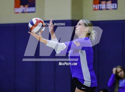Thumbnail 3 in Shepherd @ Hardin-Jefferson photogallery.