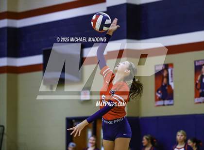 Thumbnail 2 in Shepherd @ Hardin-Jefferson photogallery.