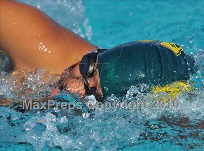 Thumbnail 3 in Canyon vs Valencia photogallery.