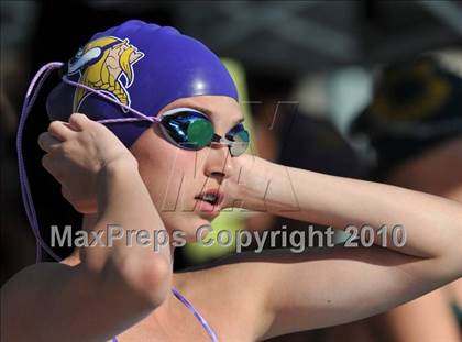 Thumbnail 2 in Canyon vs Valencia photogallery.
