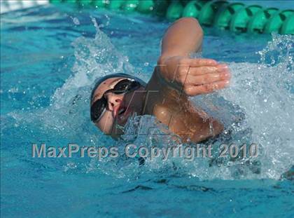 Thumbnail 1 in Canyon vs Valencia photogallery.