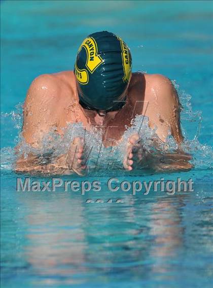 Thumbnail 1 in Canyon vs Valencia photogallery.