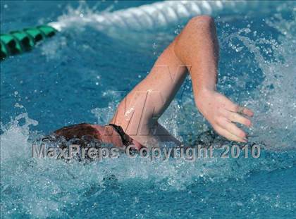 Thumbnail 2 in Canyon vs Valencia photogallery.