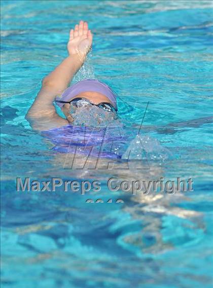 Thumbnail 1 in Canyon vs Valencia photogallery.