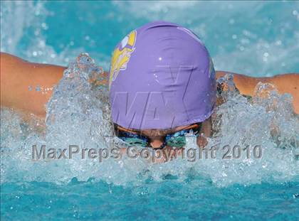 Thumbnail 1 in Canyon vs Valencia photogallery.