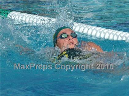 Thumbnail 1 in Canyon vs Valencia photogallery.
