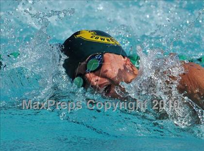 Thumbnail 1 in Canyon vs Valencia photogallery.