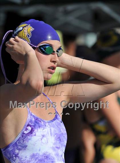 Thumbnail 3 in Canyon vs Valencia photogallery.