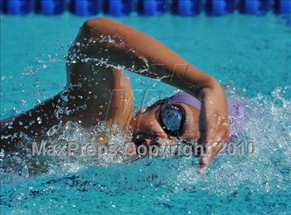 Thumbnail 1 in Canyon vs Valencia photogallery.