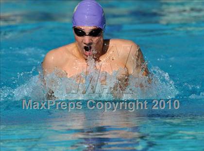 Thumbnail 1 in Canyon vs Valencia photogallery.