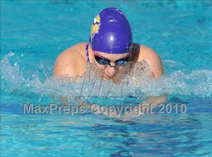 Thumbnail 3 in Canyon vs Valencia photogallery.