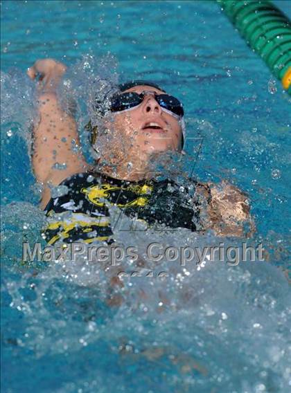 Thumbnail 2 in Canyon vs Valencia photogallery.