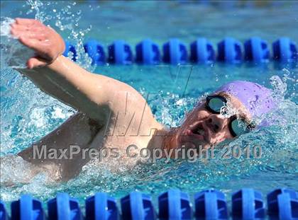 Thumbnail 1 in Canyon vs Valencia photogallery.