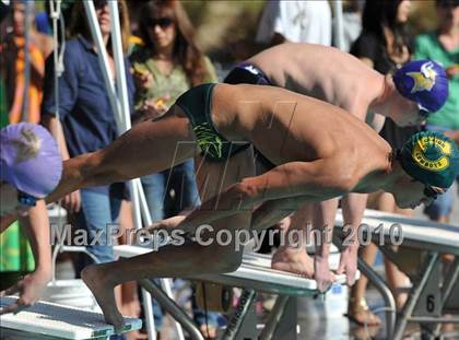 Thumbnail 3 in Canyon vs Valencia photogallery.