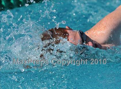 Thumbnail 3 in Canyon vs Valencia photogallery.