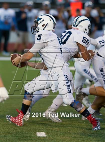 Thumbnail 1 in Aptos vs. Archbishop Mitty photogallery.