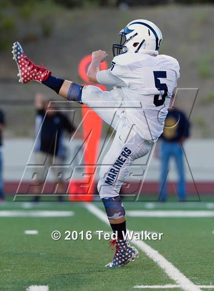 Thumbnail 1 in Aptos vs. Archbishop Mitty photogallery.