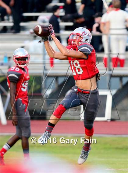Thumbnail 2 in Ooltewah vs Signal Mountain photogallery.