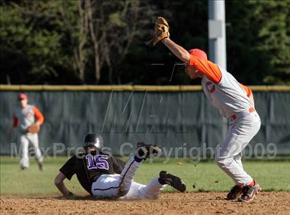 Thumbnail 3 in Clarion vs. Coudersport (PIAA District 9 A Championship) photogallery.