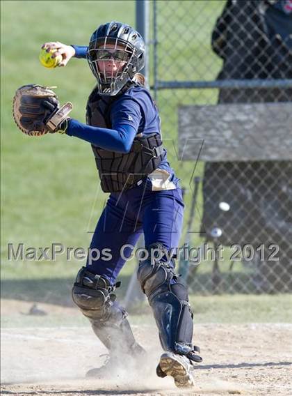 Thumbnail 2 in  Bayport vs Center Moriches photogallery.