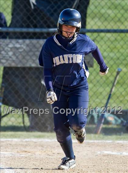 Thumbnail 3 in  Bayport vs Center Moriches photogallery.