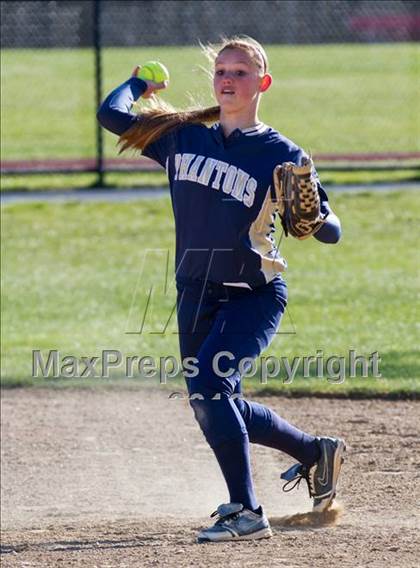 Thumbnail 3 in  Bayport vs Center Moriches photogallery.