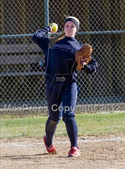 Thumbnail 1 in  Bayport vs Center Moriches photogallery.
