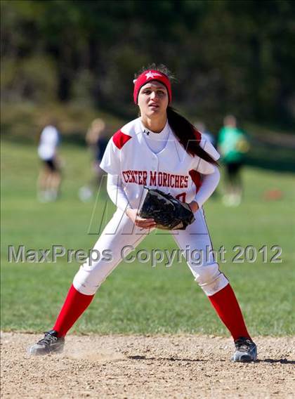 Thumbnail 2 in  Bayport vs Center Moriches photogallery.