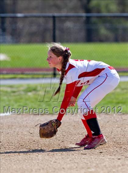 Thumbnail 2 in  Bayport vs Center Moriches photogallery.