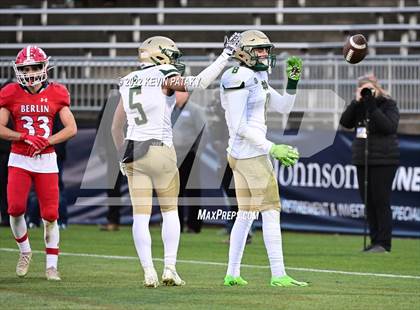 Thumbnail 3 in Notre Dame, WH vs. Berlin (CIAC Class M Final) photogallery.