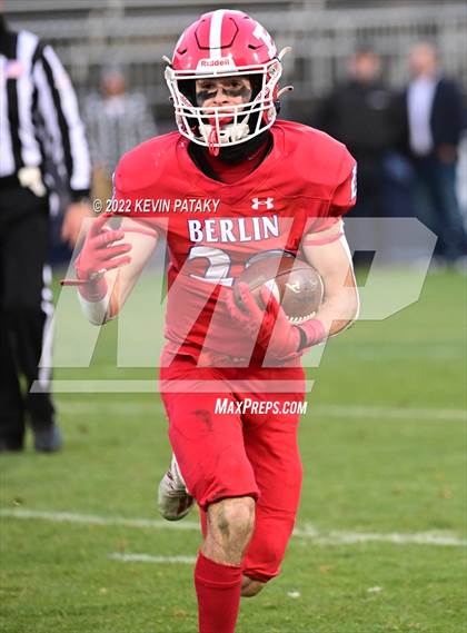 Thumbnail 2 in Notre Dame, WH vs. Berlin (CIAC Class M Final) photogallery.
