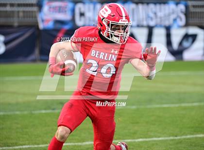 Thumbnail 1 in Notre Dame, WH vs. Berlin (CIAC Class M Final) photogallery.