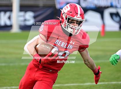 Thumbnail 1 in Notre Dame, WH vs. Berlin (CIAC Class M Final) photogallery.
