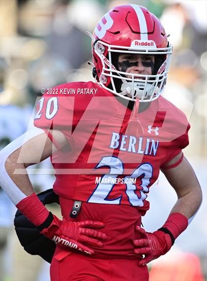 Thumbnail 3 in Notre Dame, WH vs. Berlin (CIAC Class M Final) photogallery.