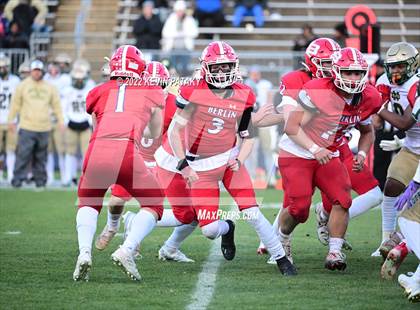 Thumbnail 1 in Notre Dame, WH vs. Berlin (CIAC Class M Final) photogallery.