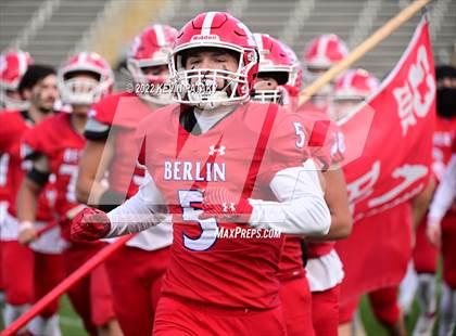 Thumbnail 2 in Notre Dame, WH vs. Berlin (CIAC Class M Final) photogallery.