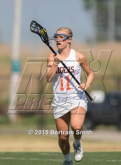 Thumbnail 2 in Amherst Central vs. Lake Shore (Section 6 Class C Final) photogallery.